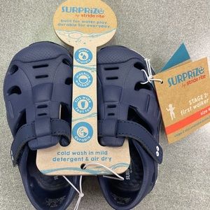 NWT SURPRIZE by stride rite size 4 sandals